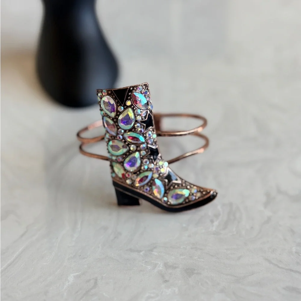 Embellished Iridescent Jewel Western Bootie Bracelet - Black Use